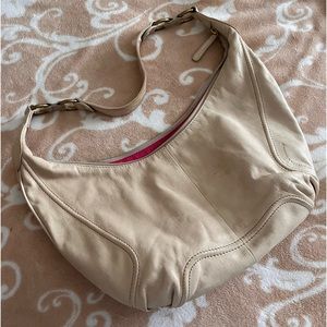 EUC-Stone Mountain Leather Crescent Bag 👛 💼
